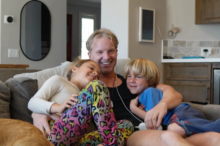 Fitness Coach & Father of 2 Reveals: Why Stress Snowballs Silently for Dads – And the Secret Routine That Helped